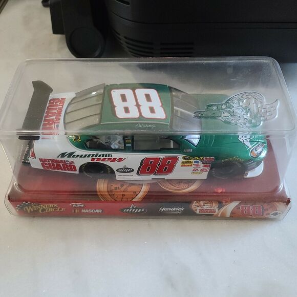 Dale Earnhardt Jr #88 2008 Winner's Circle NASCAR AMP Energy - Picture 1 of 6